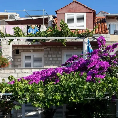 Misita - One Bedroom With Balcony And Sea View *