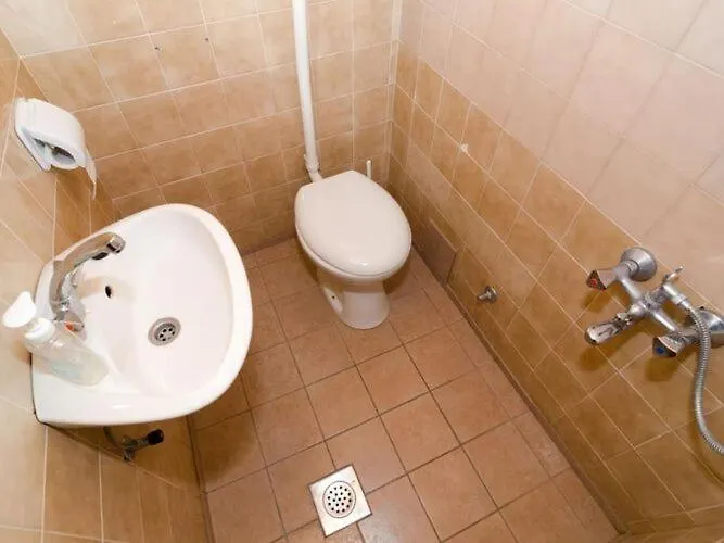 Misita - One Bedroom With Balcony And Sea View